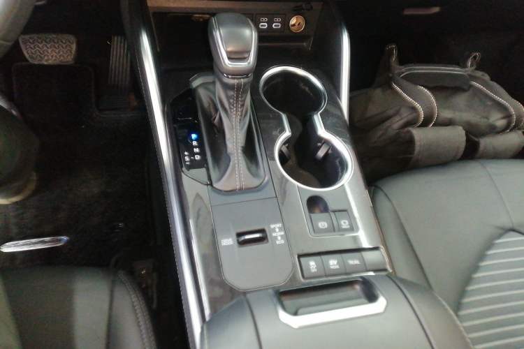 Used Toyota Crown Kluger 2023 2.5L HEV Four-Wheel Drive Prestige Edition Gear Lever