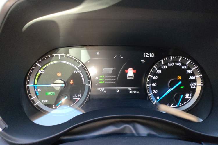 Used Toyota Crown Kluger 2023 2.5L HEV Two-Wheel Drive Entry Version (5 Seats) Instrument Cluster
