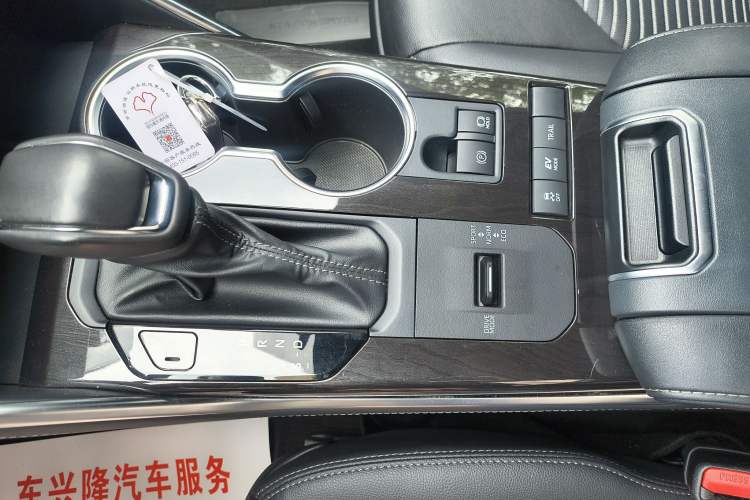 Used Toyota Crown Kluger 2023 2.5L HEV Four-Wheel Drive Prestige Edition Interior 1