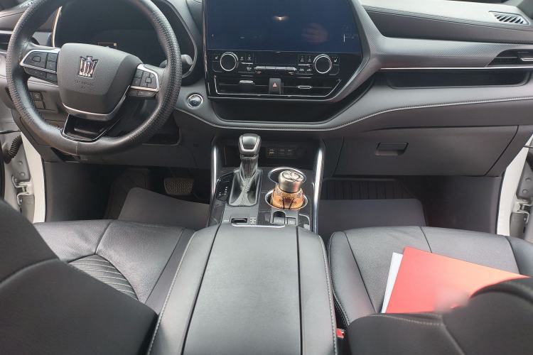 Used Toyota Crown Kluger 2023 2.5L HEV Four-Wheel Drive Prestige Edition Interior 1