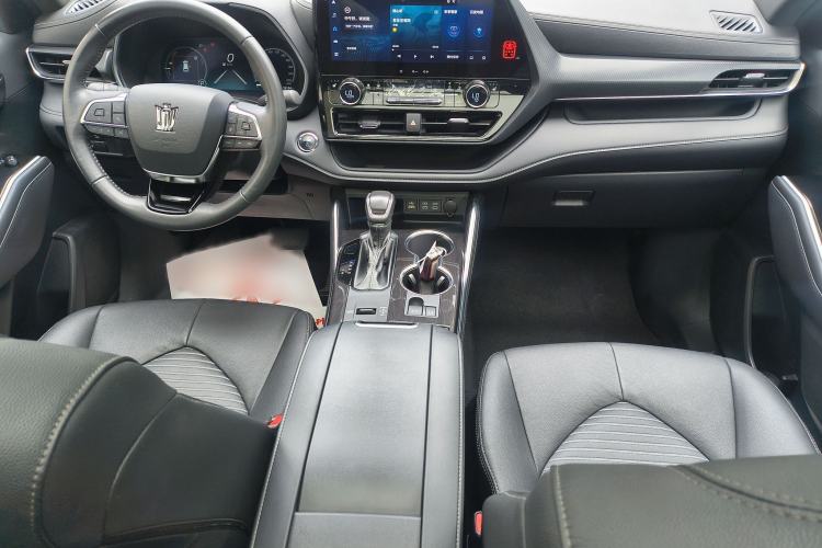 Used Toyota Crown Kluger 2023 2.5L HEV Four-Wheel Drive Prestige Edition Interior 2