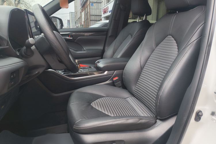 Used Toyota Crown Kluger 2023 2.5L HEV Four-Wheel Drive Prestige Edition Interior 3