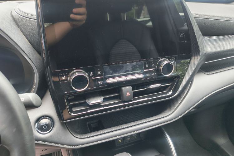 Used Toyota Crown Kluger 2023 2.5L HEV Four-Wheel Drive Prestige Edition Interior 4