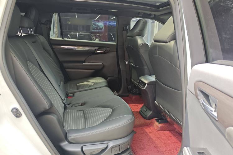 Used Toyota Crown Kluger 2023 2.5L HEV Four-Wheel Drive Prestige Edition Interior 4