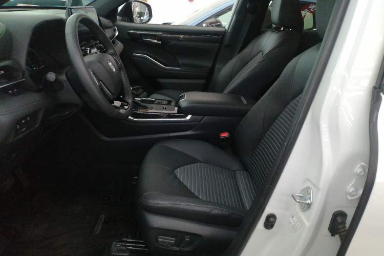 Used Toyota Crown Kluger 2023 2.5L HEV Four-Wheel Drive Prestige Edition Left Front Seat