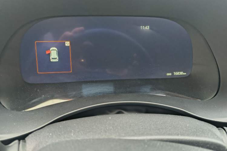 Used Toyota Crown Kluger 2023 2.5L HEV Four-Wheel Drive Prestige Edition Odometer Close Up