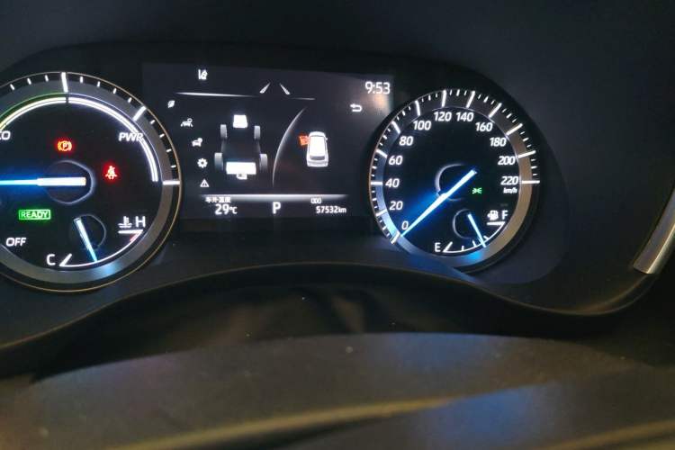 Used Toyota Crown Kluger 2023 2.5L HEV Two-Wheel Drive Entry Version (5 Seats) Odometer Close Up
