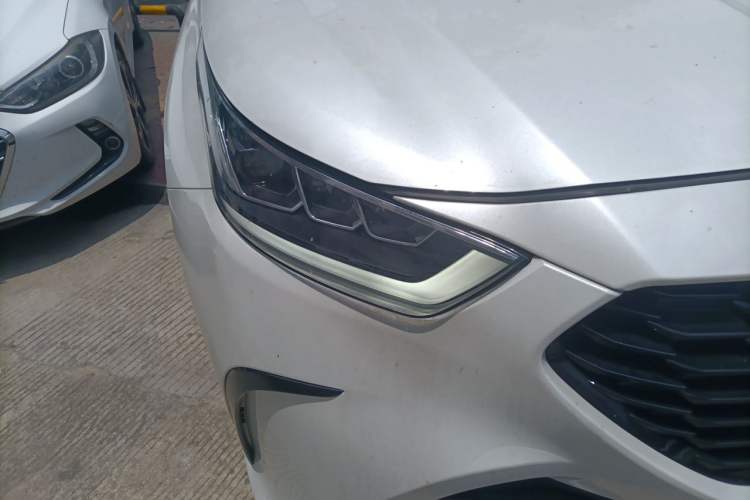 Used Toyota Crown Kluger 2023 2.5L HEV Four-Wheel Drive Prestige Edition Right Front Headlight