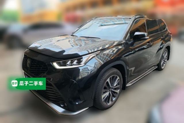 Ojetý Toyota Crown Kluger 2024 2.5L HEV Four-Wheel Drive Luxury Edition