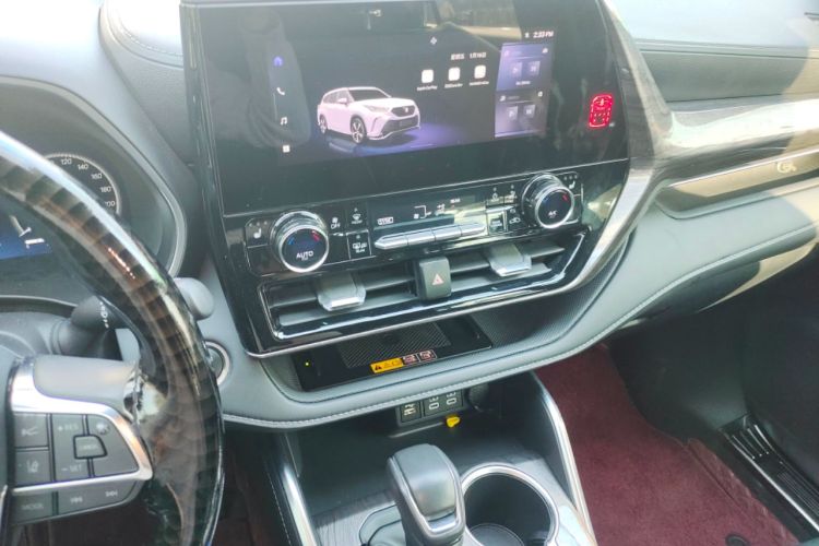 Used Toyota Crown Kluger 2024 2.5L HEV Four-Wheel Drive Luxury Edition Audio And AC Panel
