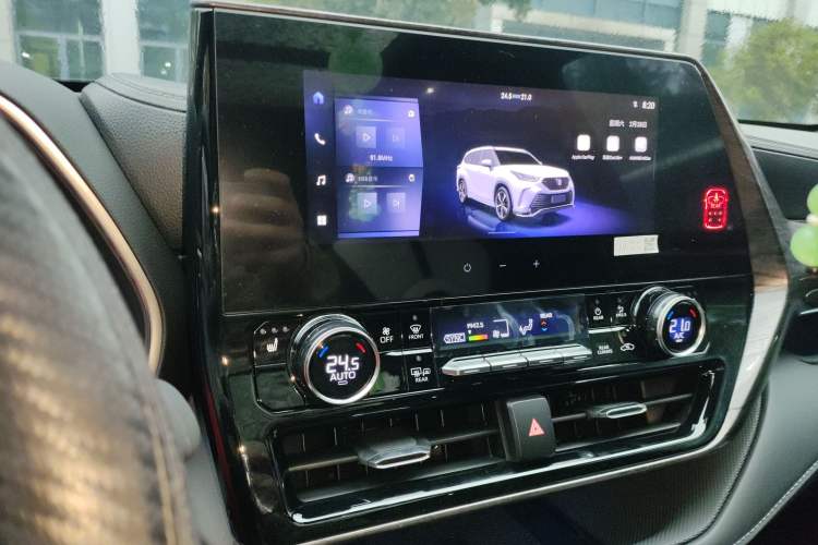 Used Toyota Crown Kluger 2024 2.0T All-Wheel Drive Enjoyment Version Audio And AC Panel