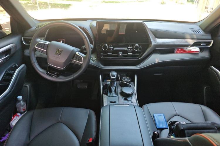 Used Toyota Crown Kluger 2024 2.5L HEV Four-Wheel Drive Premium Edition Center Console
