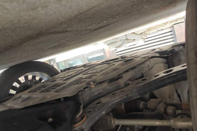 Used Toyota Crown Kluger 2024 2.0T All-Wheel-Drive Prestige Version Chassis Front Left