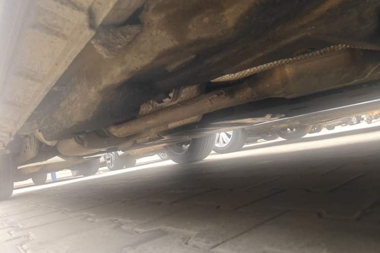 Used Toyota Crown Kluger 2024 2.5L HEV Four-Wheel Drive Premium Edition Chassis Front Right