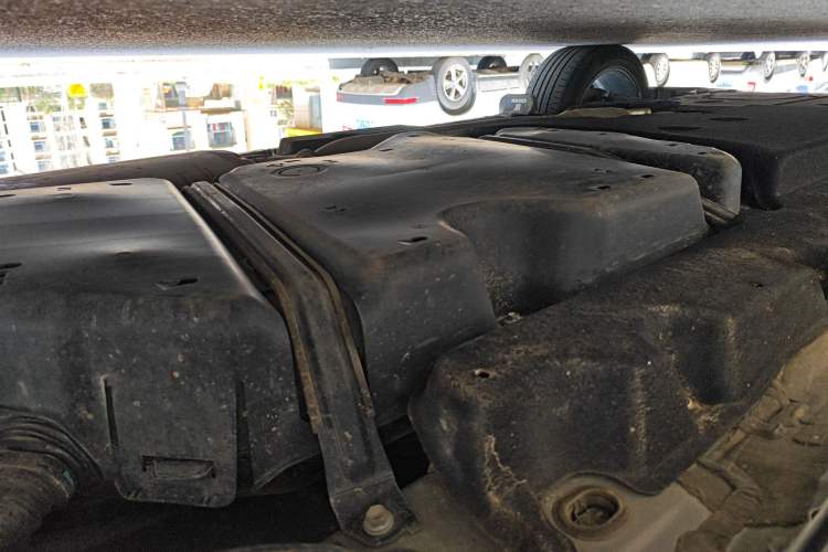 Used Toyota Crown Kluger 2024 2.5L HEV Four-Wheel Drive Premium Edition Chassis Rear Left
