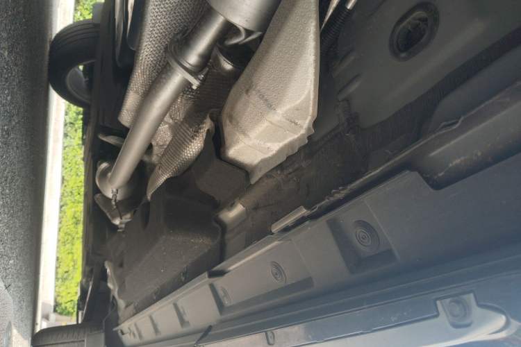 Used Toyota Crown Kluger 2024 2.5L HEV Four-Wheel Drive Premium Edition Chassis Rear Right