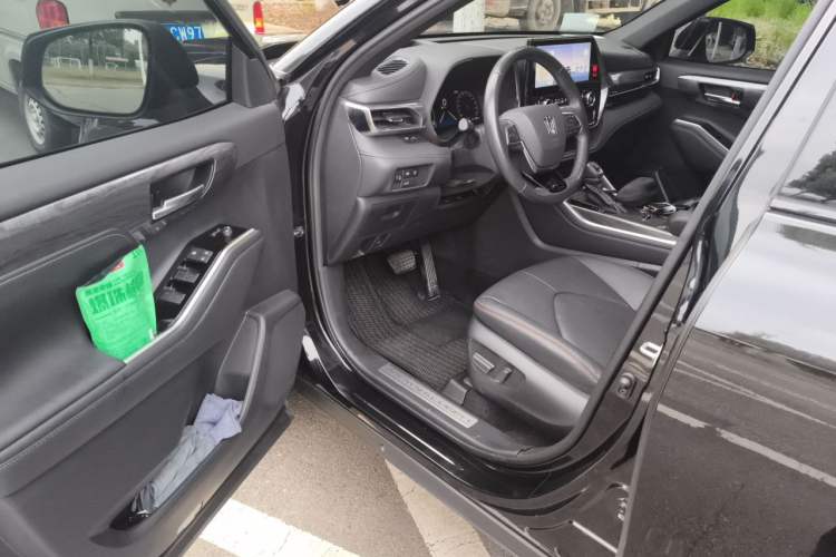 Used Toyota Crown Kluger 2024 2.5L HEV Four-Wheel Drive Premium Edition Driver Seat