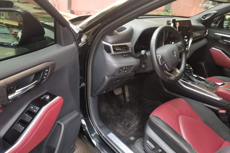 Used Toyota Crown Kluger 2024 2.5L HEV Four-Wheel Drive Flagship Edition Driver Seat