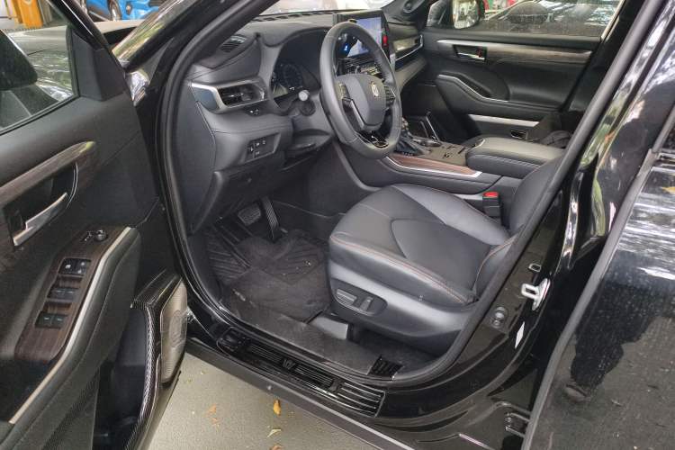 Used Toyota Crown Kluger 2024 2.5L HEV Four-Wheel Drive Premium Edition Driver Seat