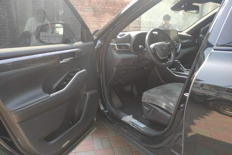 Used Toyota Crown Kluger 2024 2.5L HEV Four-Wheel Drive Premium Edition Driver Seat