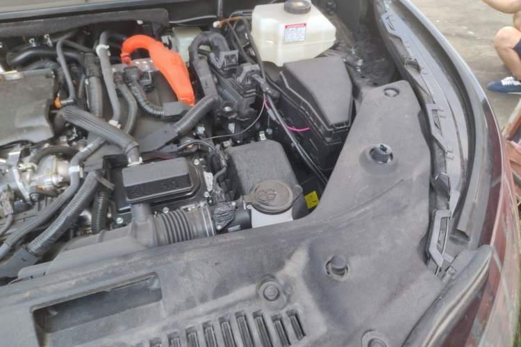 Used Toyota Crown Kluger 2024 2.5L HEV Four-Wheel Drive Premium Edition Engine Bay Left