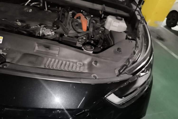 Used Toyota Crown Kluger 2024 2.5L HEV Four-Wheel Drive Luxury Edition Engine Bay Left