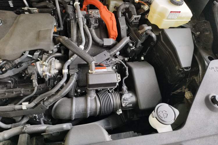 Used Toyota Crown Kluger 2024 2.5L HEV Four-Wheel Drive Premium Edition Engine Bay Left