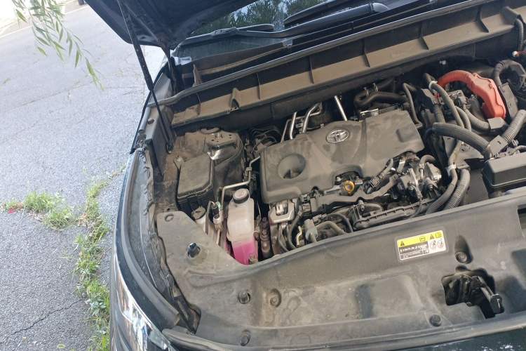 Used Toyota Crown Kluger 2024 2.5L HEV Four-Wheel Drive Premium Edition Engine Bay Right