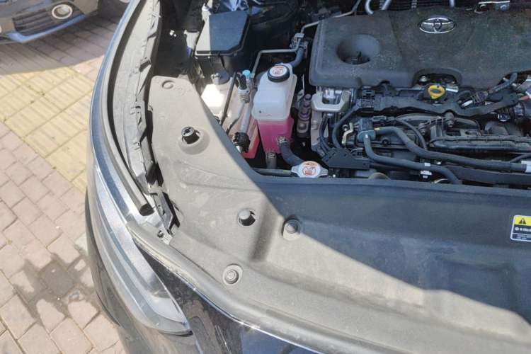 Used Toyota Crown Kluger 2024 2.5L HEV Four-Wheel Drive Premium Edition Engine Bay Right