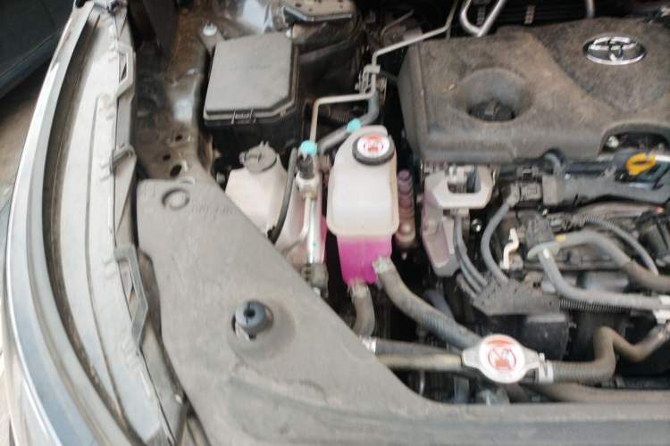 Used Toyota Crown Kluger 2024 2.5L HEV Four-Wheel Drive Premium Edition Engine Bay Right