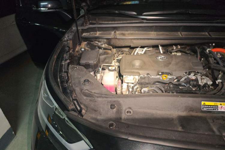 Used Toyota Crown Kluger 2024 2.5L HEV Four-Wheel Drive Premium Edition Engine Bay Right
