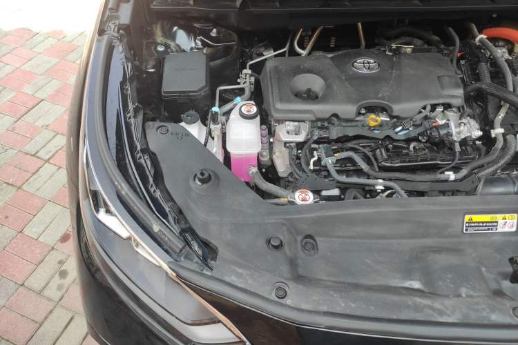Used Toyota Crown Kluger 2024 2.5L HEV Four-Wheel Drive Premium Edition Engine Bay Right