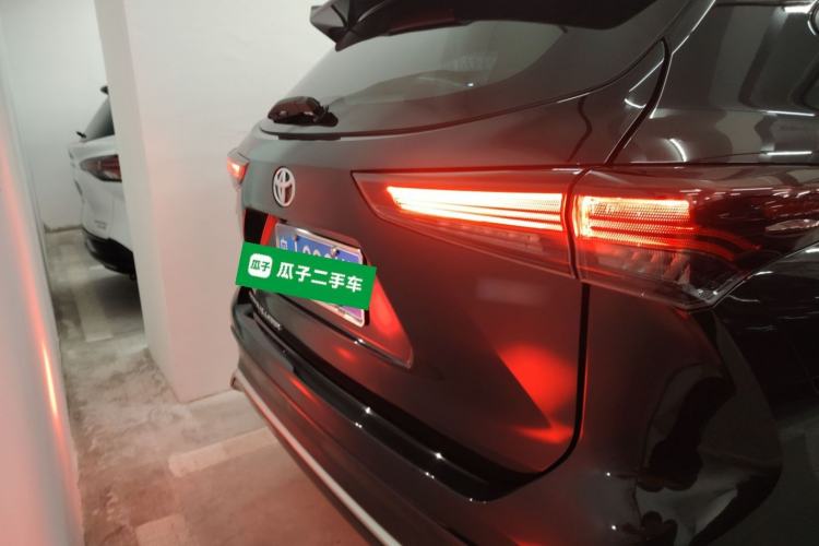 Used Toyota Crown Kluger 2024 2.5L HEV Two-Wheel Drive Luxury Edition Exterior 4