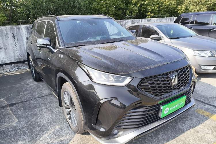 Used Toyota Crown Kluger 2024 2.5L HEV Four-Wheel Drive Premium Edition Front Right 45 Deg