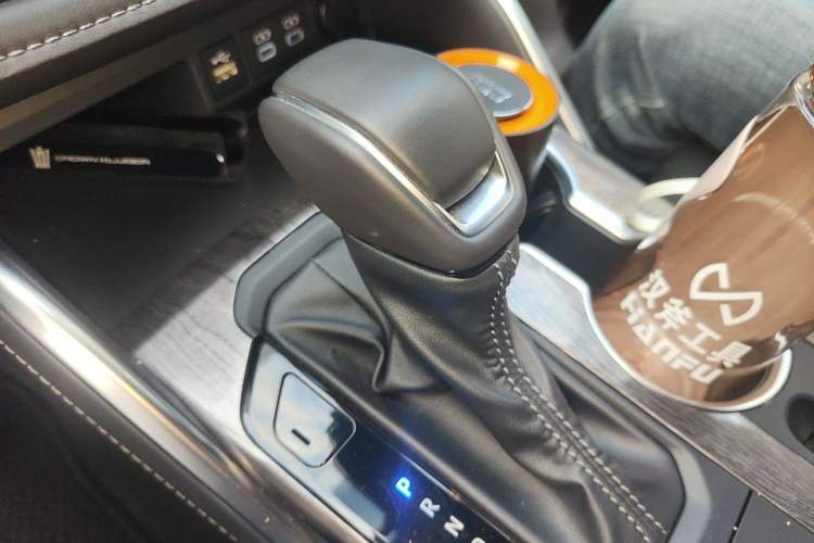 Used Toyota Crown Kluger 2024 2.5L HEV Four-Wheel Drive Premium Edition Gear Lever