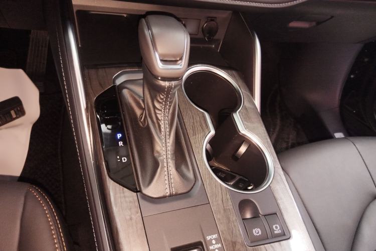Used Toyota Crown Kluger 2024 2.5L HEV Four-Wheel Drive Premium Edition Gear Lever