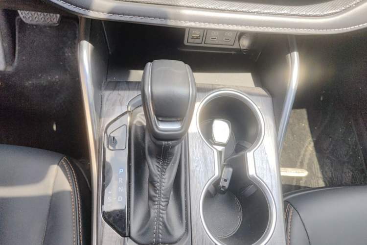 Used Toyota Crown Kluger 2024 2.5L HEV Four-Wheel Drive Premium Edition Gear Lever
