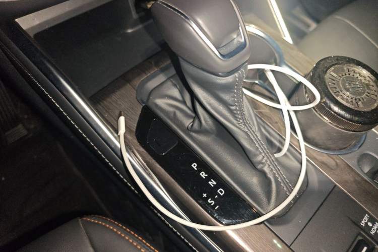 Used Toyota Crown Kluger 2024 2.5L HEV Four-Wheel Drive Premium Edition Gear Lever