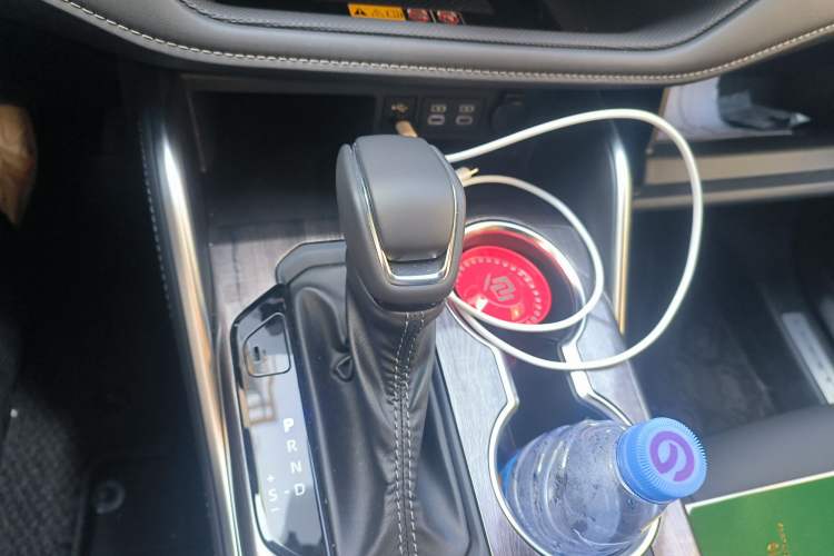 Used Toyota Crown Kluger 2024 2.5L HEV Four-Wheel Drive Premium Edition Gear Lever