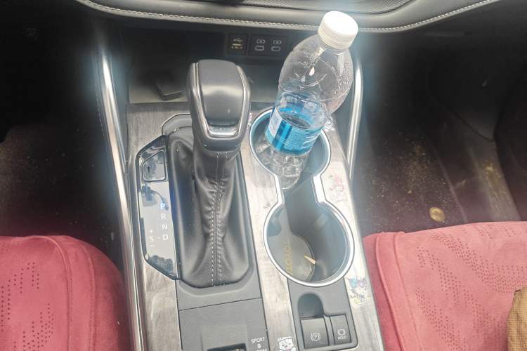 Used Toyota Crown Kluger 2024 2.5L HEV Four-Wheel Drive Premium Edition Gear Lever