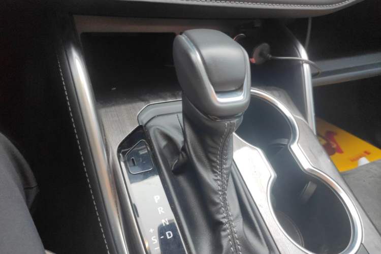 Used Toyota Crown Kluger 2024 2.5L HEV Four-Wheel Drive Premium Edition Gear Lever
