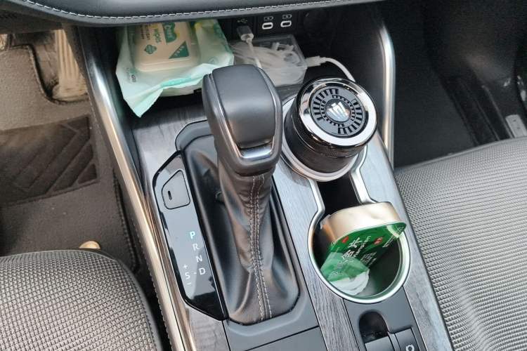Used Toyota Crown Kluger 2024 2.5L HEV Four-Wheel Drive Premium Edition Gear Lever