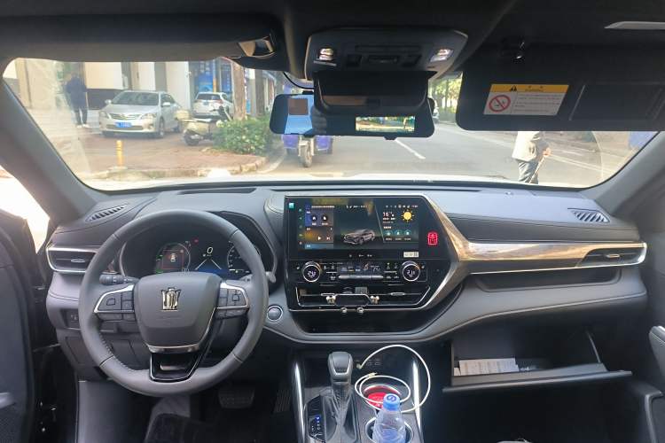 Used Toyota Crown Kluger 2024 2.5L HEV Four-Wheel Drive Premium Edition Headliner