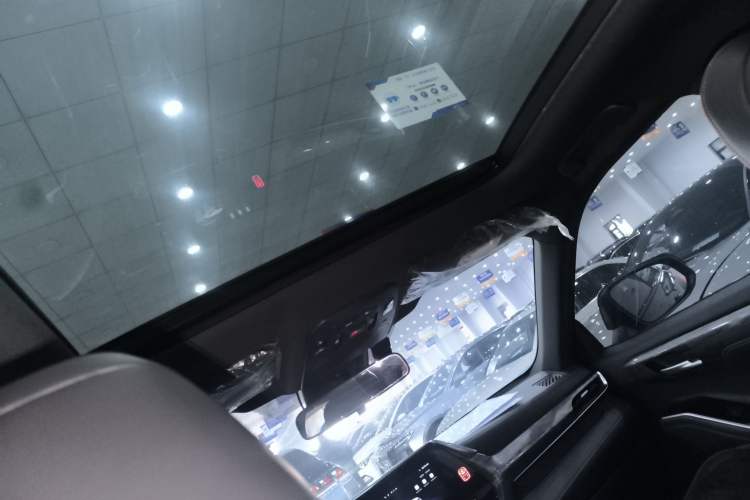 Used Toyota Crown Kluger 2024 2.5L HEV Four-Wheel Drive Luxury Edition Headliner