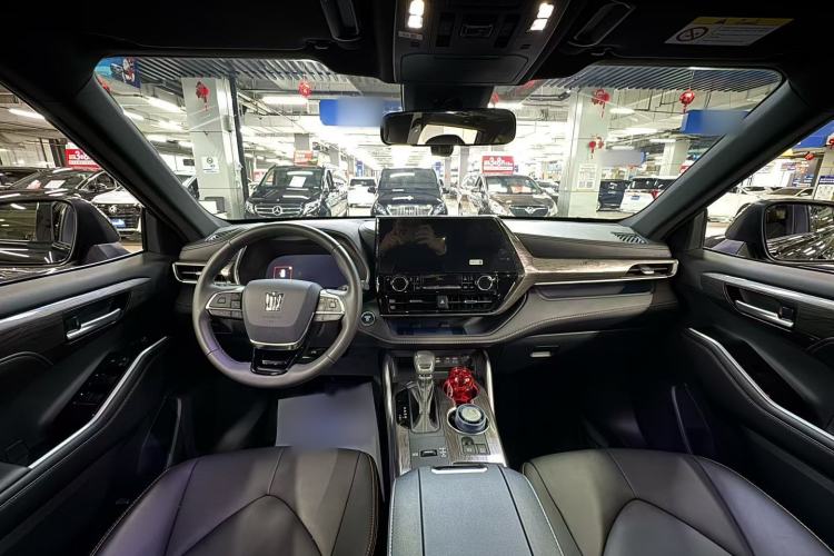 Used Toyota Crown Kluger 2024 2.5L HEV Four-Wheel Drive Luxury Edition Interior 1