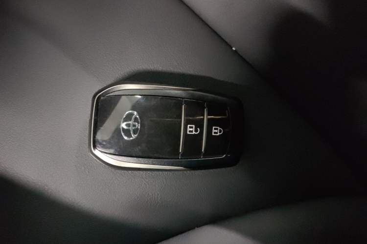 Used Toyota Crown Kluger 2024 2.5L HEV Four-Wheel Drive Luxury Edition Interior 1