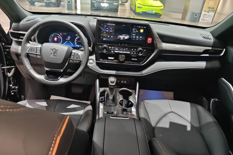 Used Toyota Crown Kluger 2024 2.5L HEV Four-Wheel Drive Premium Edition Interior 1