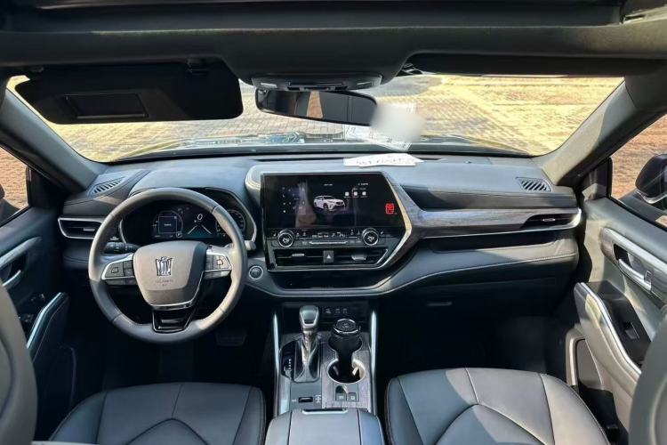 Used Toyota Crown Kluger 2024 2.5L HEV Four-Wheel Drive Luxury Edition Interior 2