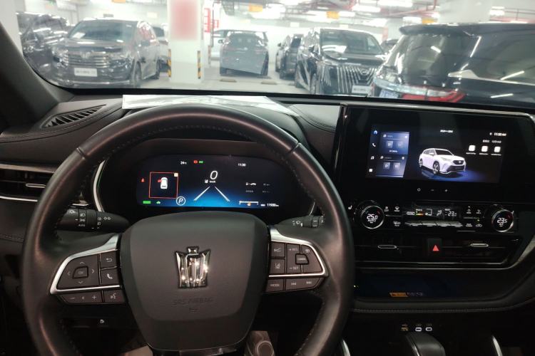 Used Toyota Crown Kluger 2024 2.5L HEV Two-Wheel Drive Luxury Edition Interior 2