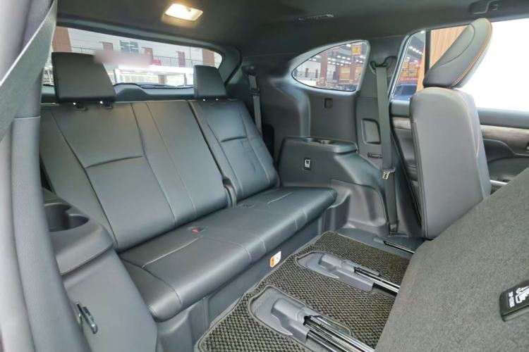 Used Toyota Crown Kluger 2024 2.5L HEV Four-Wheel Drive Luxury Edition Interior 3